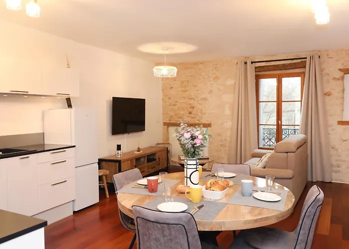 Apartment La Belle Echapee, Charme Et Bike Friendly Senlis (Oise)